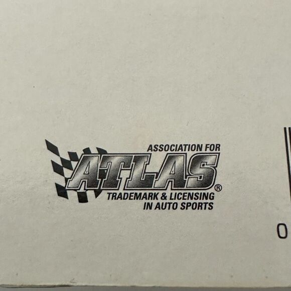 Vintage Nascar Premier Chase the Race Car 2003 - Picture 7 of 9